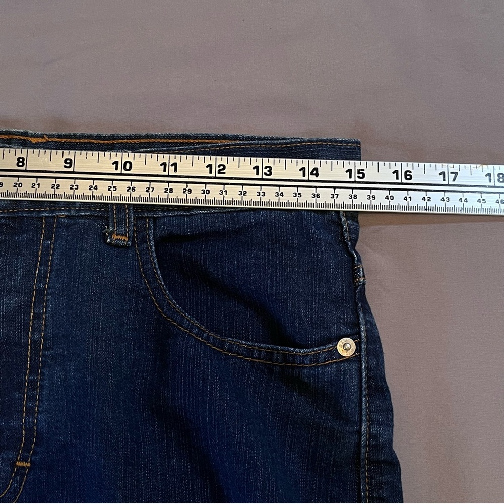 New Wave Woman’s Classic Dark Blue Straight -Leg High Rise Jeans - Picture 12 of 12